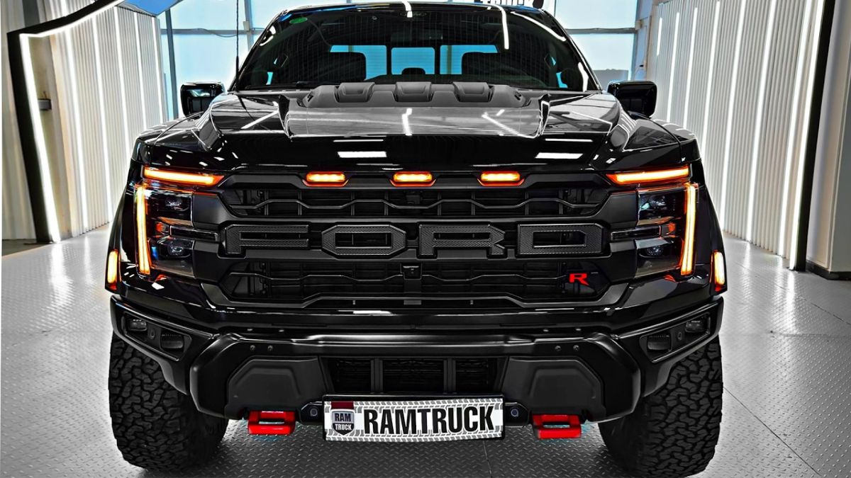 2026 Ford Raptor R: La Pick Up Salvaje que Lleva la Potencia y el Todoterreno a Otro Nivel