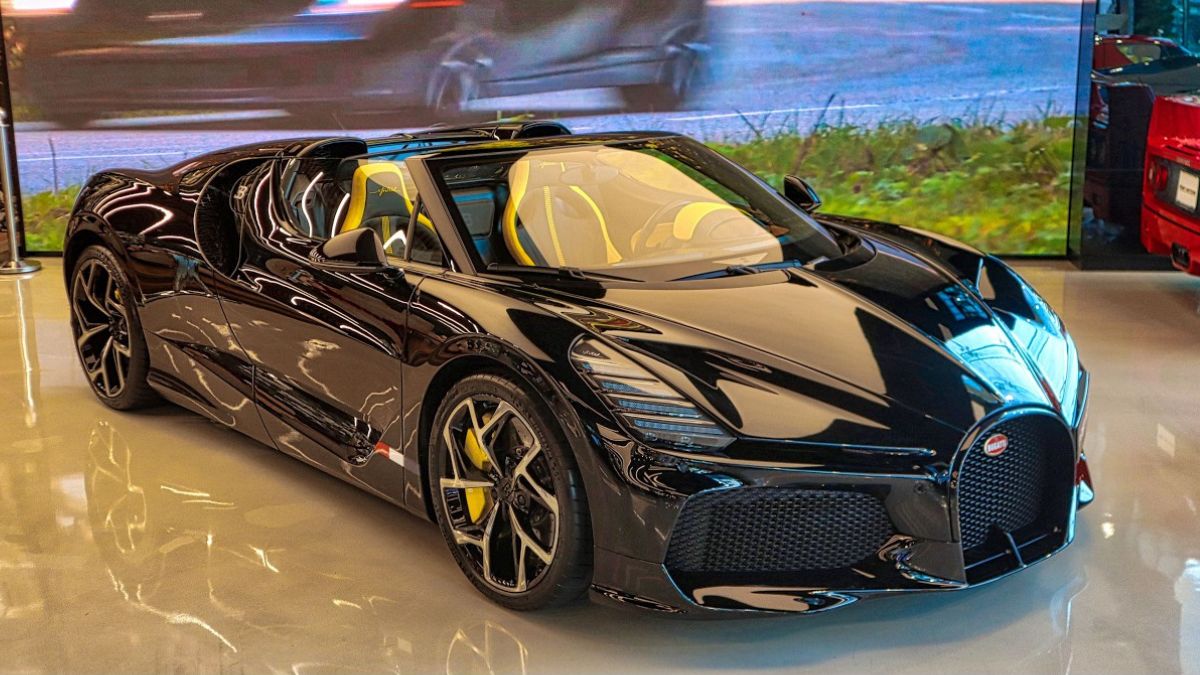 F1RST MOTORS Dubai: El Paraíso de los Hypercars con una Colección de Más de 200 Millones de Dólares